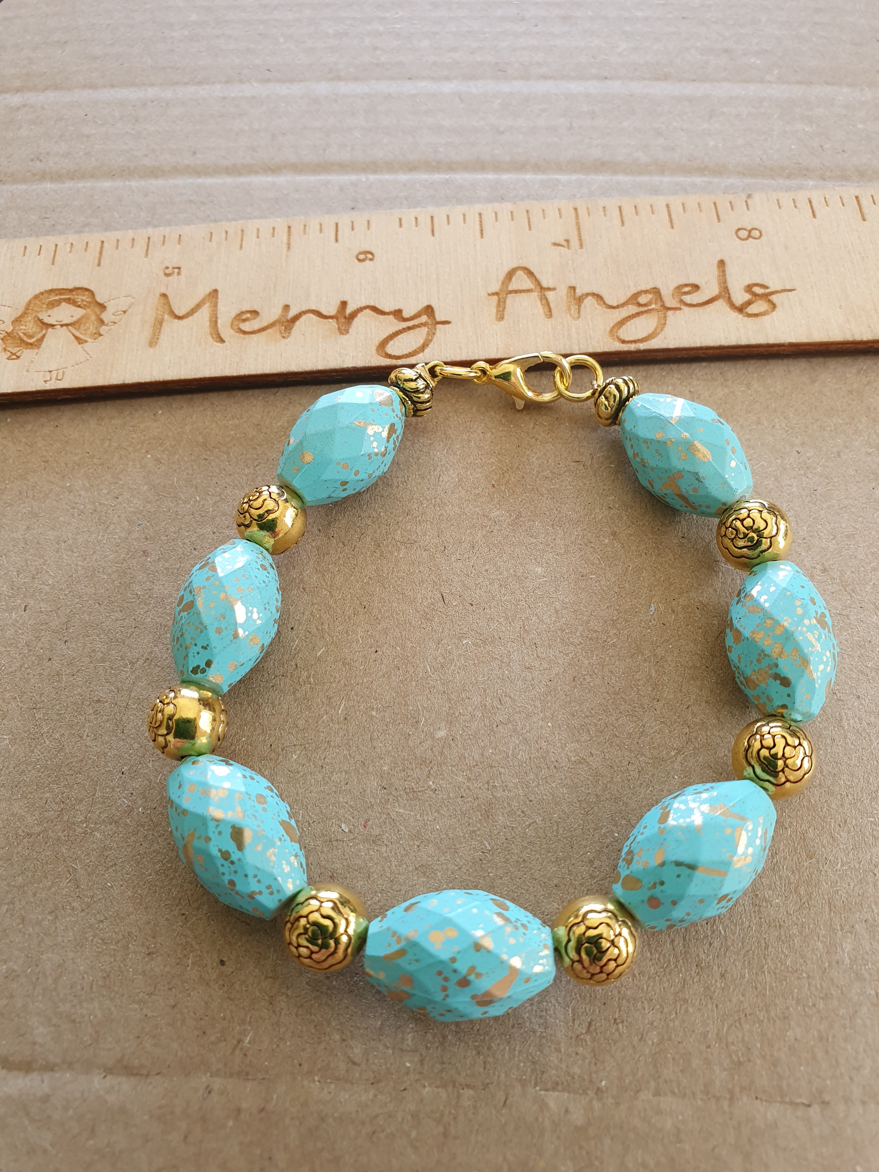 Turquoise and gold flower bracelet