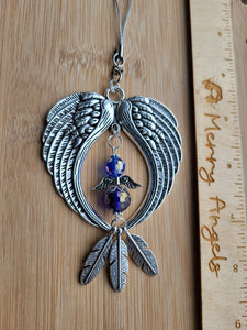 Hanging Wing, Angel and feathers