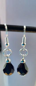 Black tear drop dangle earring